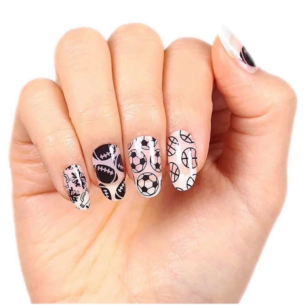 Color Street Black and White Sports Print Press-On Nails